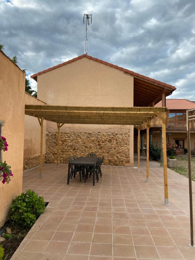 Casa Villa Franca Llamas de la Ribera Екстериор снимка